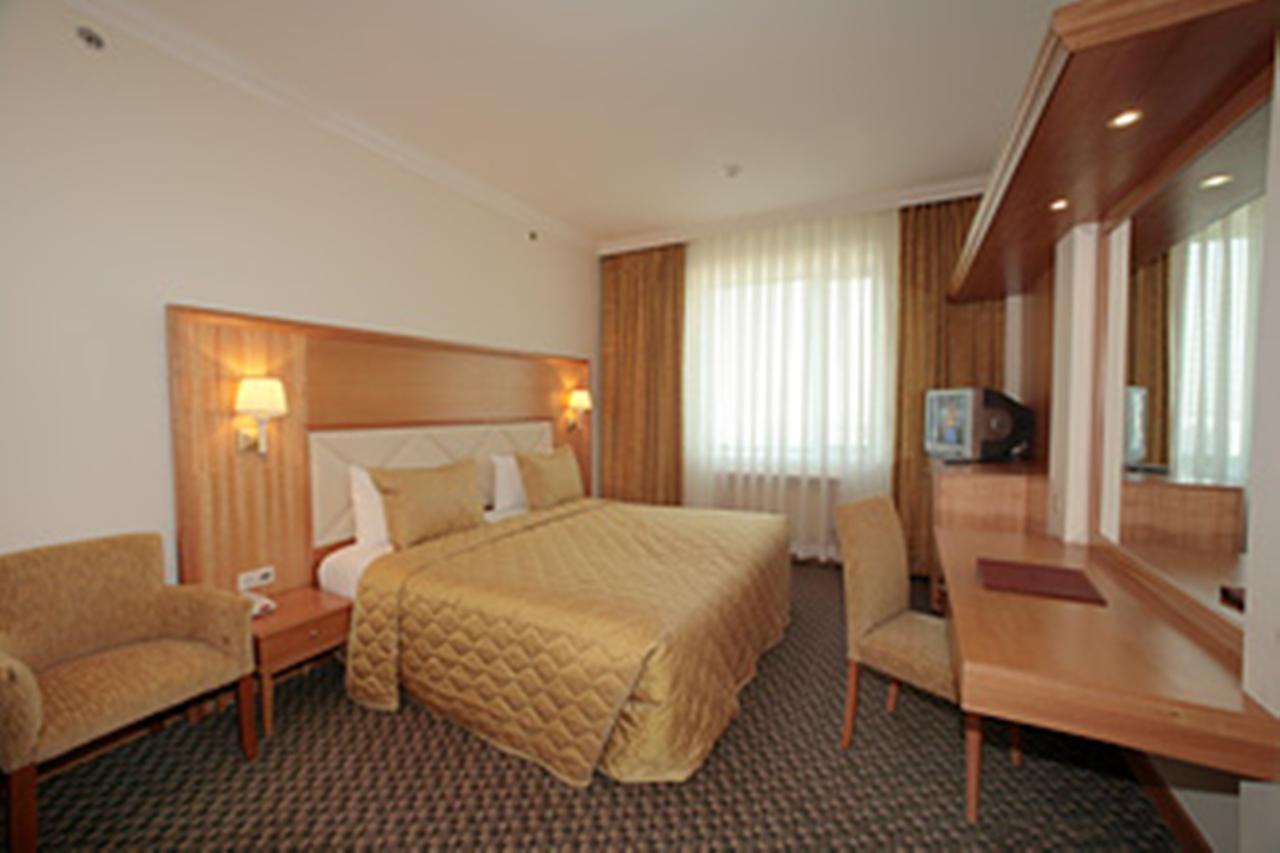 בהופאל Hotel Rajlaxmi מראה חיצוני תמונה