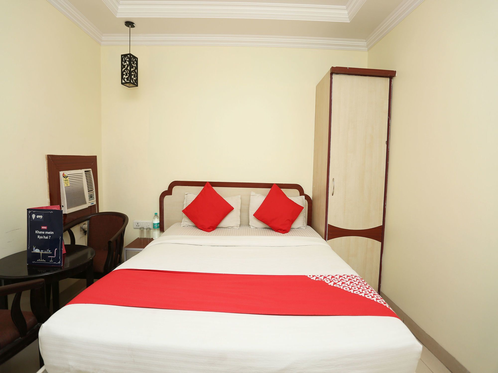 בהופאל Hotel Rajlaxmi מראה חיצוני תמונה