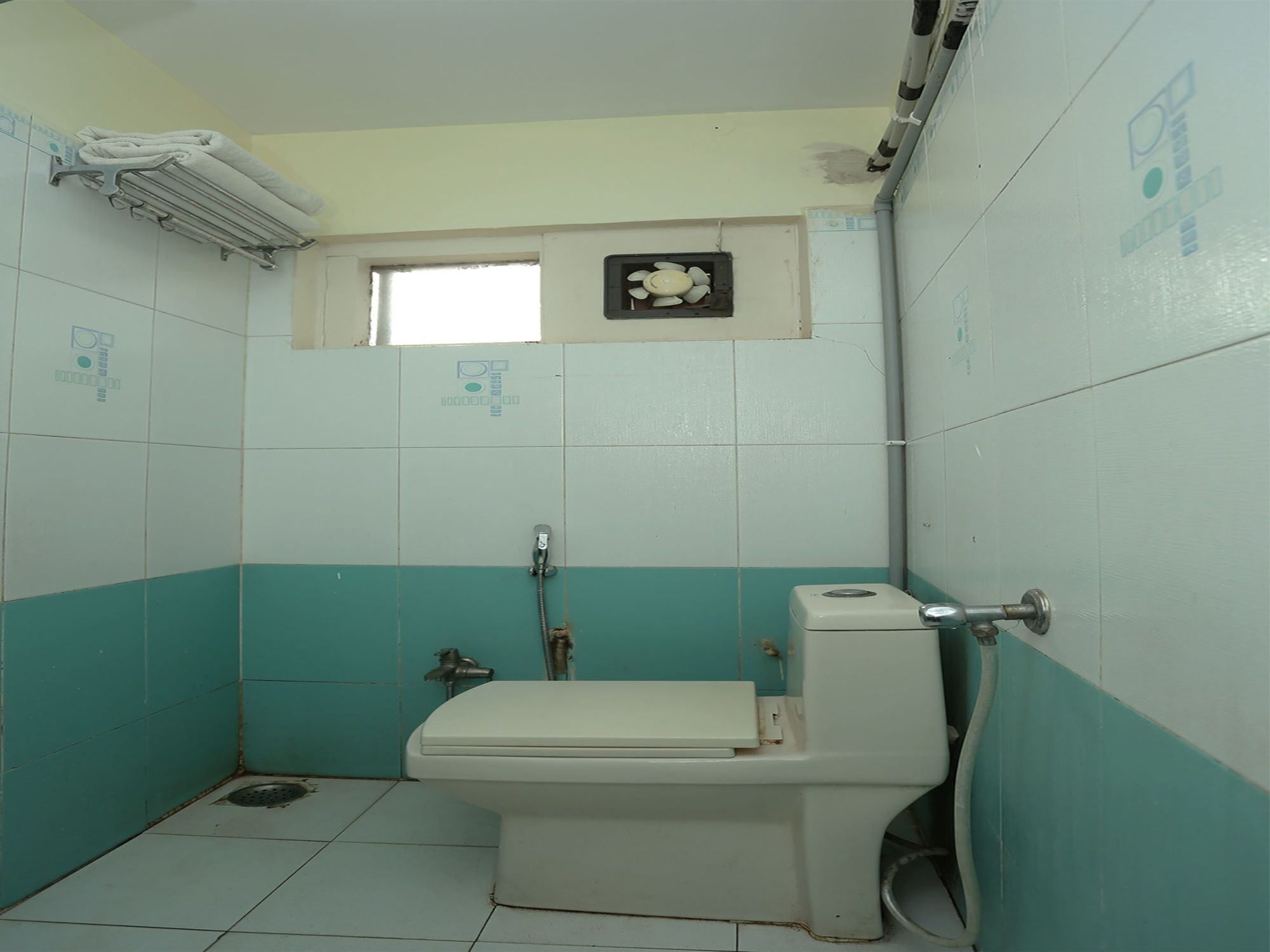 בהופאל Hotel Rajlaxmi מראה חיצוני תמונה